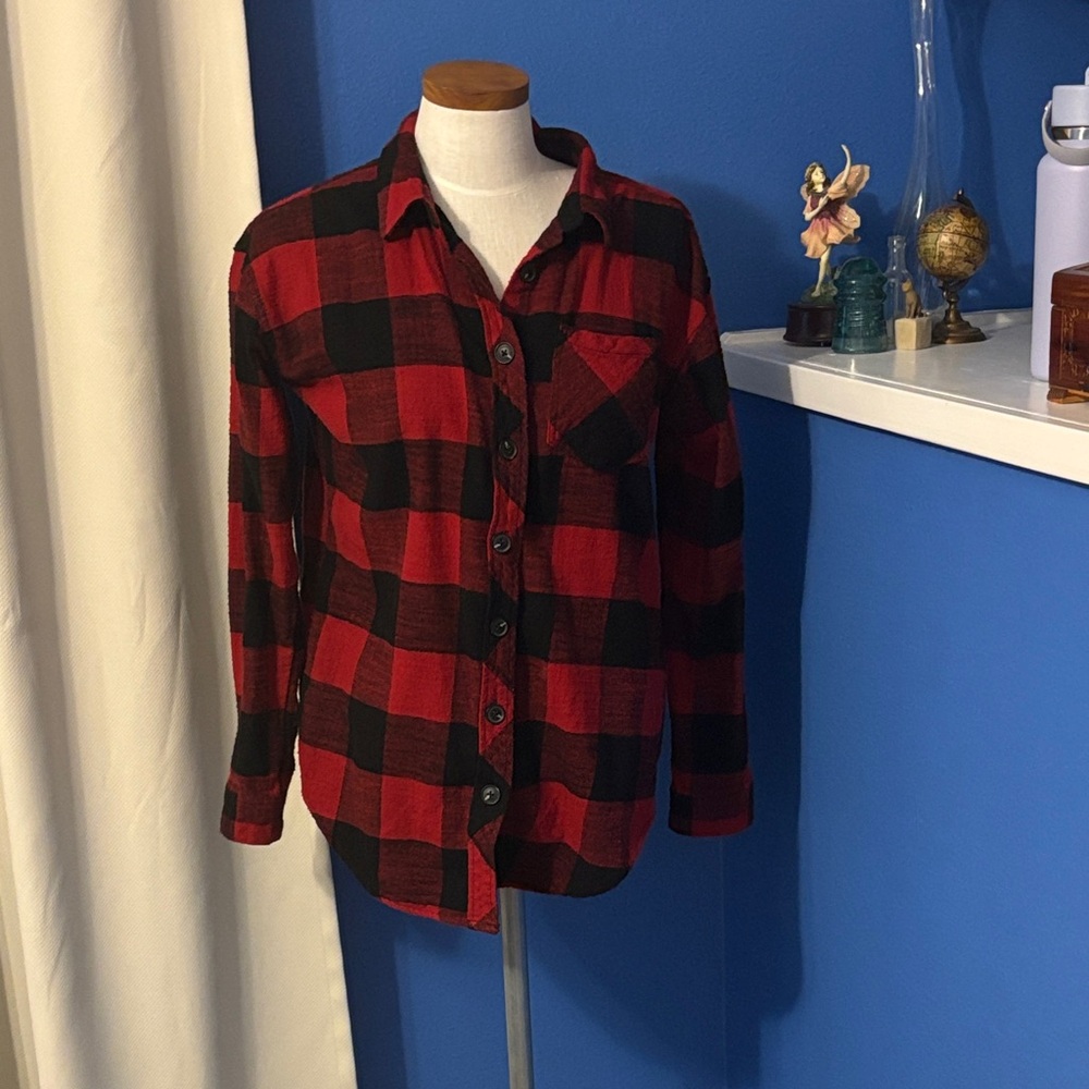 Maurices Red and Black Plaid Button Down Shirt